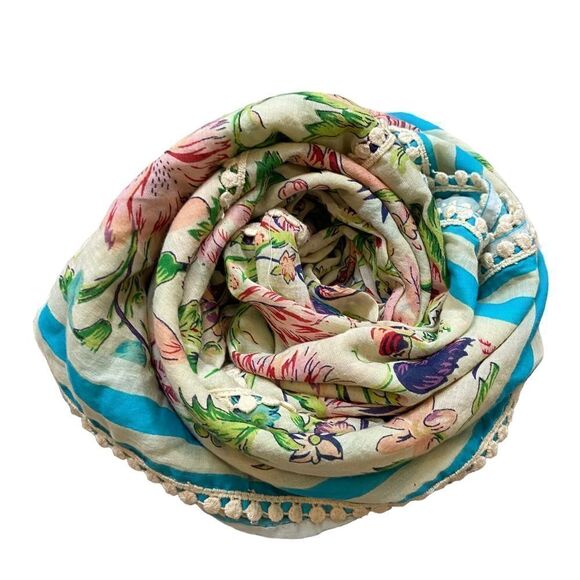 Large Square Hilfiger Denim Brand Floral Print Scarf - Picture 2 of 9